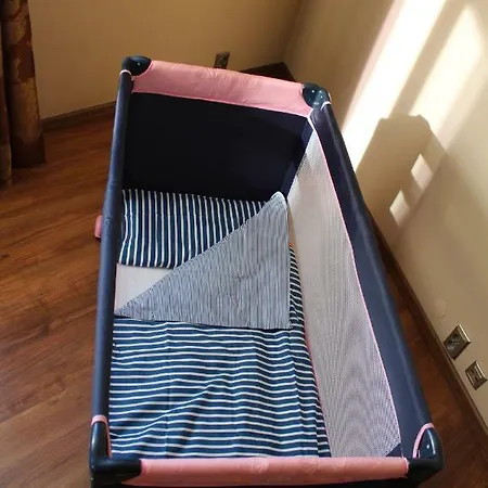 Apartament Vincent Metro 83 M2 아파트