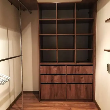 Apartament Vincent Metro 83 M2 *