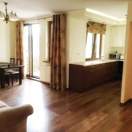 Apartament Vincent Metro 83 M2 *
