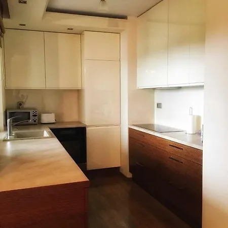 Apartament Vincent Metro 83 M2 * Warsaw