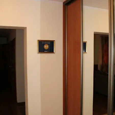 Apartament Vincent Metro 83 M2 Warsaw