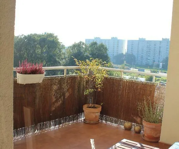 דירה Apartament Vincent Metro 83 M2 *
