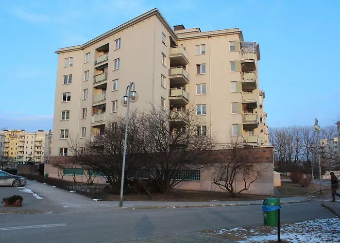Apartament Vincent Metro 83 M2 Апартаменты *