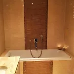 Apartamento Apartament Vincent Metro 83 M2 *