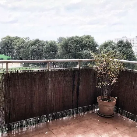 公寓 Apartament Vincent Metro 83 M2 *